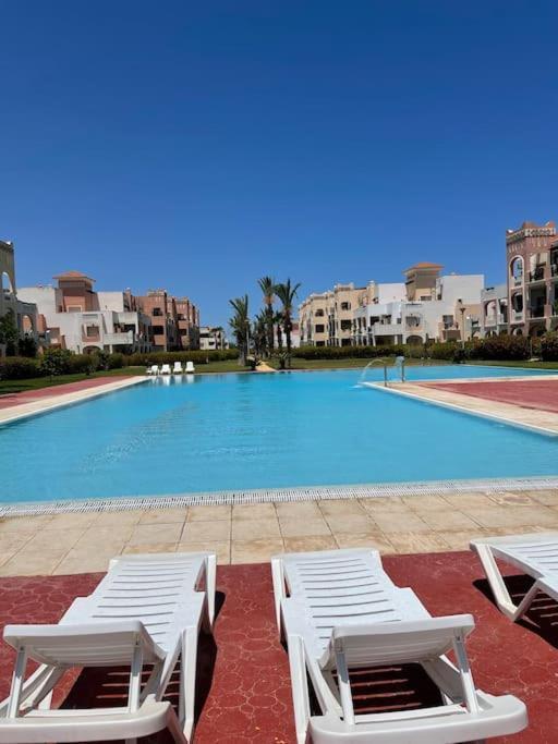 Appartement En Residence + Grande Terrasse Sur Le Toit Saïdia Kültér fotó