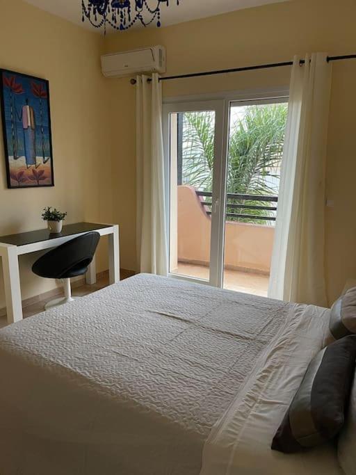 Appartement En Residence + Grande Terrasse Sur Le Toit Saïdia Kültér fotó
